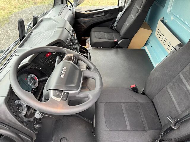 Dekzeil Iveco T-Way AD380T43H AT Tarpaulin/Canvas Body Truck