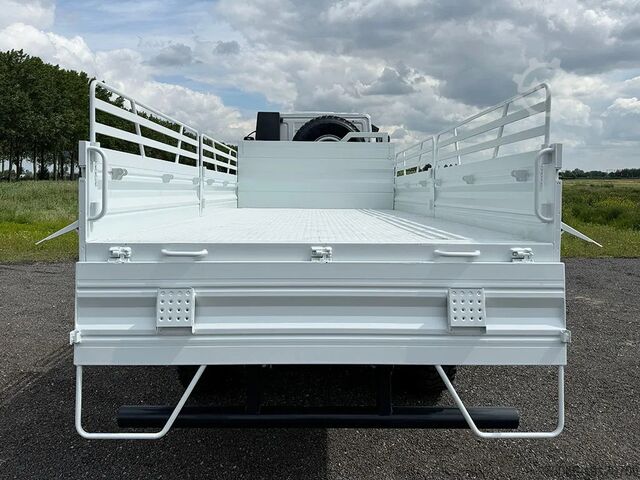 Koffer Iveco EuroCargo 150 Flatbed with Sides