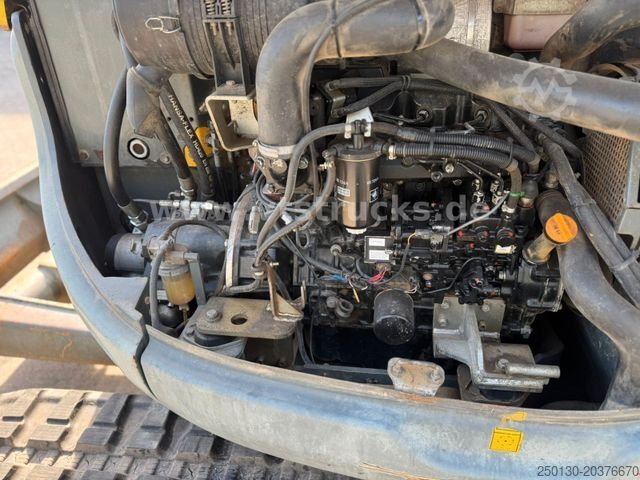 Rupsgraver NEUSON 75Z3 RD Gummikette/Schnellwechsler Löffel