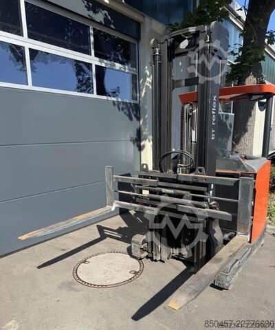 Рiч-тракови Toyota Toyota RRE140H (Positioner)