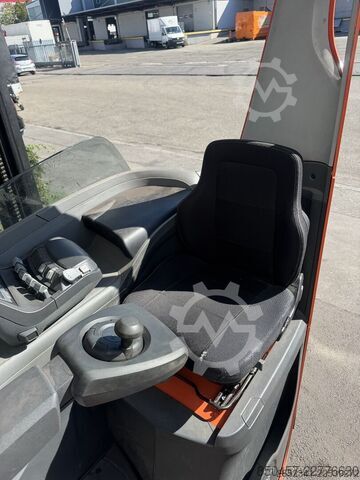 Рiч-тракови Toyota Toyota RRE140H (Positioner)