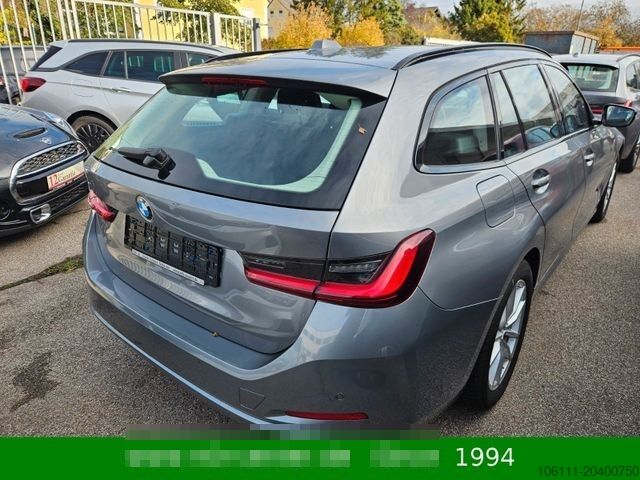 Minibus BMW 320 d xDrive Navigation PDC