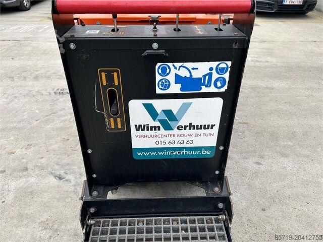 Flishugger Timberwolf TW230VTR (3008)