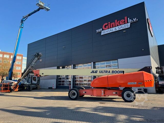 Telescopic boom lift JLG 1850 SJ