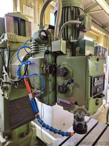 Fresatrice Bohner & Köhle Universal-Senkrechtfräsmaschine MF1