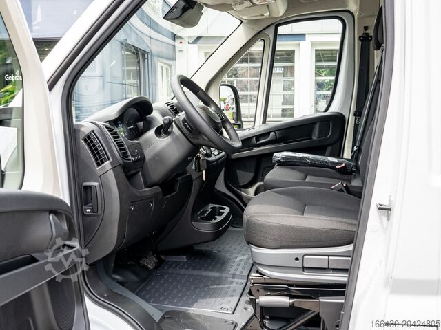 Bestelwagen Peugeot Boxer Kastenwagen 435 L4H2 BlueHDi 180 AT BT