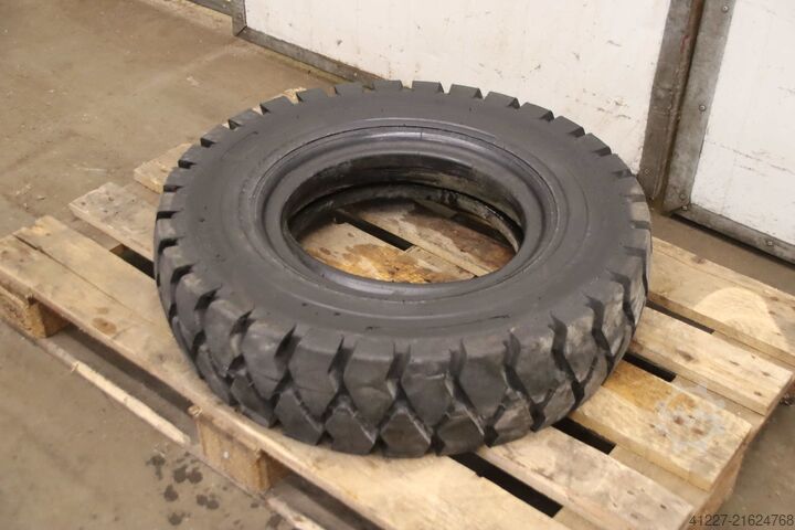 Neumáticos con cámara Bridgestone J-Lug 7.50-15