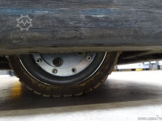 Vontatási traktor Jungheinrich EZS C40