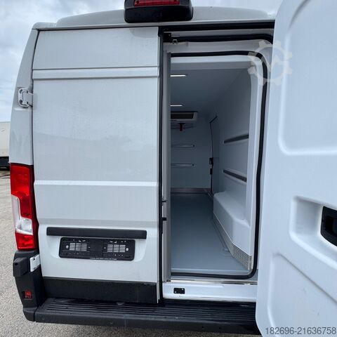Refrigerator body van FIAT Ducato