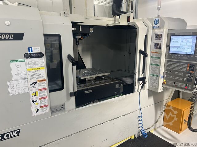 Vertical machining center DOOSAN DNM 500 II