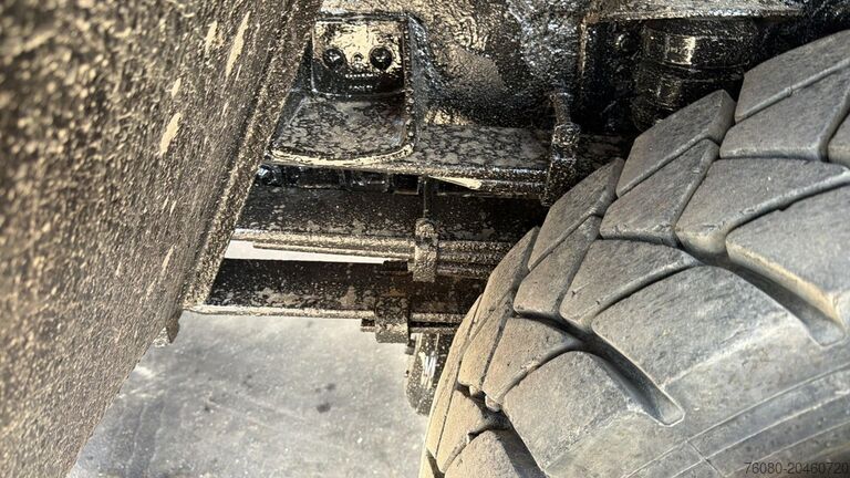 Trailer πλατφόρμας Volvo FL 10 - 320 (MANUAL PUMP / STEEL SUSP. / CRANE ...