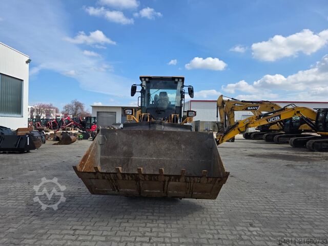Loader Hyundai HL930A * 3. Kreis *