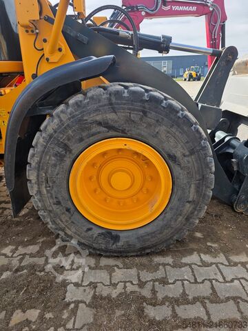 Loader Hyundai HL930A * 3. Kreis *