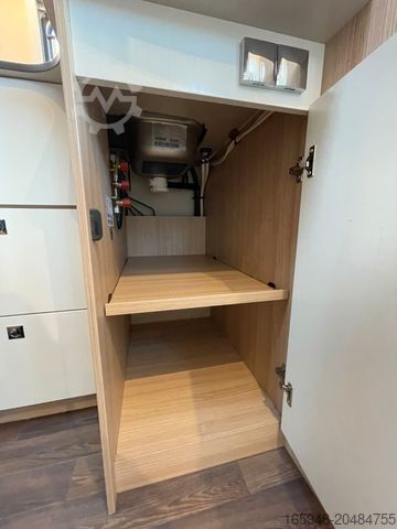 Entegre karavan BÜRSTNER Lyseo I 720 | 3,85t | .+TV*Heckstützen*