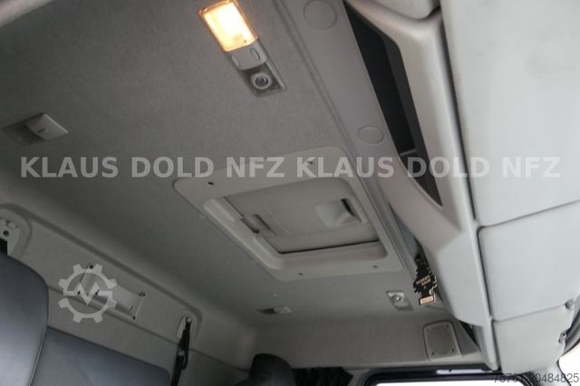 Içecek kamyonu RENAULT D Wide 18.320 Getränkewagen LBW Euro 6