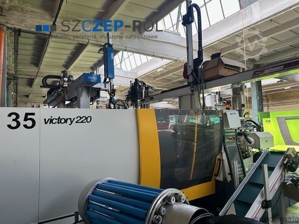 Mașină de turnat prin injecție Engel Victory 1050/220 Tech