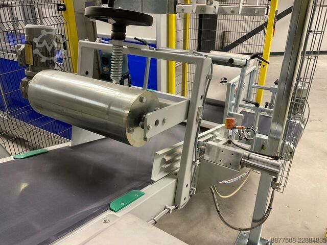 Linea di insacco automatica con bilancia di pesatura lorda Technipes CO.23.088