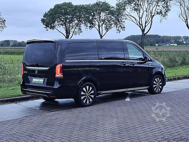 Personenvervoer MERCEDES-BENZ EQV 300 L2 365KM WLTP LED 360Camera Leer 110Kw-...