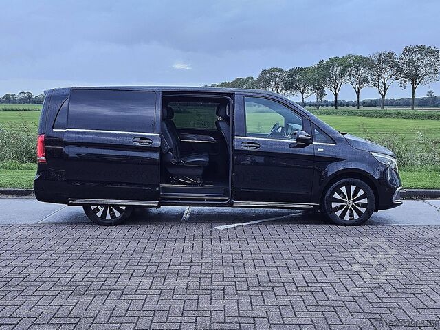 Personenvervoer MERCEDES-BENZ EQV 300 L2 365KM WLTP LED 360Camera Leer 110Kw-...