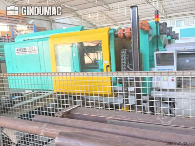 Arburg SELECTA 820 S 4000 - 3200 Arburg SELECTA 820 S 4000 - 3200