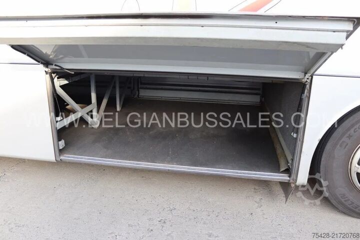 Autocarros interurbanos Van Hool T916 Atlon