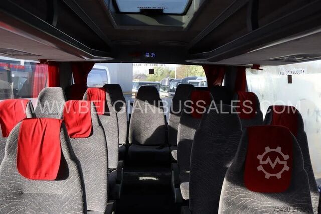 Autocarros interurbanos Van Hool T916 Atlon