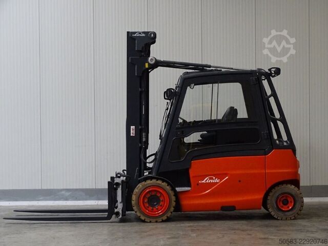 Carrello elevatore elettrico a 4 ruote Linde E50HL-01 - TRIPLEX