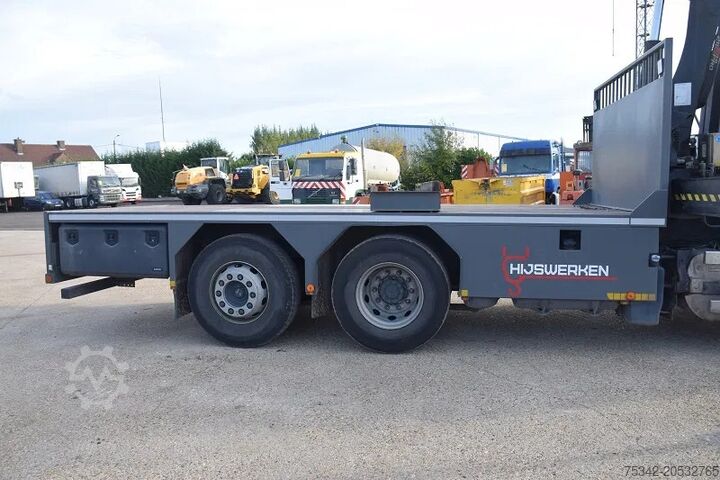 Vrachtwagen met kraan DAF CF 75.250