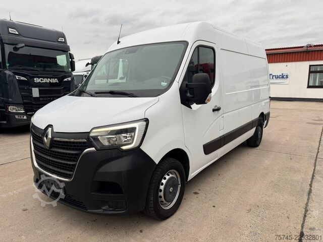 Κλειστό βαν RENAULT MASTER 2,3 * PHARMA ZERTIFIKAT * KLIMA *