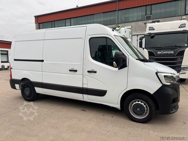 Κλειστό βαν RENAULT MASTER 2,3 * PHARMA ZERTIFIKAT * KLIMA *
