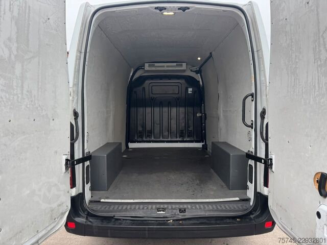 Κλειστό βαν RENAULT MASTER 2,3 * PHARMA ZERTIFIKAT * KLIMA *