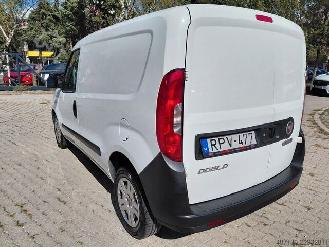 Κλειστό βαν FIAT Doblo 1.3 MultiJet 95