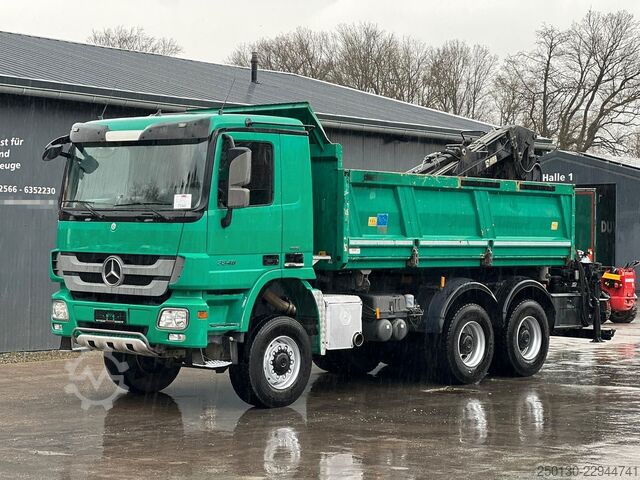 Ανατρεπόμενο φορτηγό MERCEDES-BENZ Actros 3348 6x6 Kipper mit HIAB 1300RS 83