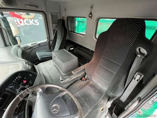 Ανατρεπόμενο φορτηγό MERCEDES-BENZ Actros 3348 6x6 Kipper mit HIAB 1300RS 83