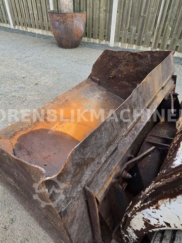 Minigraafmachine BOBCAT 753