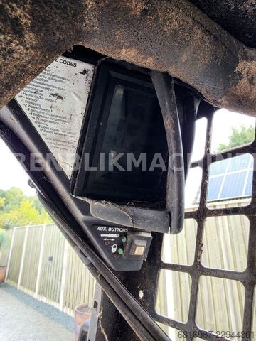 Minigraafmachine BOBCAT 753