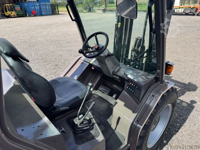Terreinheftruck Manitou MH25-4