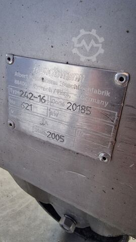 Linija za viršle Handtmann 226