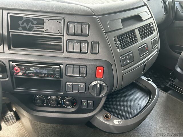 Estándar-SZM DAF XF 460 FT SSC / 865 dkm / Tacho V2 / 2 Tanks / ...