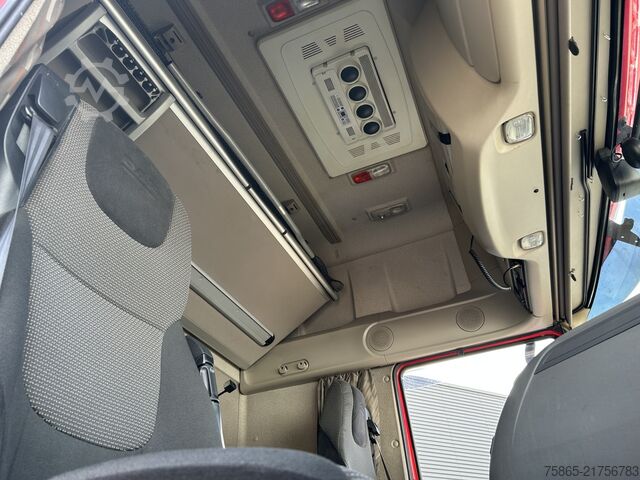 Estándar-SZM DAF XF 460 FT SSC / 865 dkm / Tacho V2 / 2 Tanks / ...