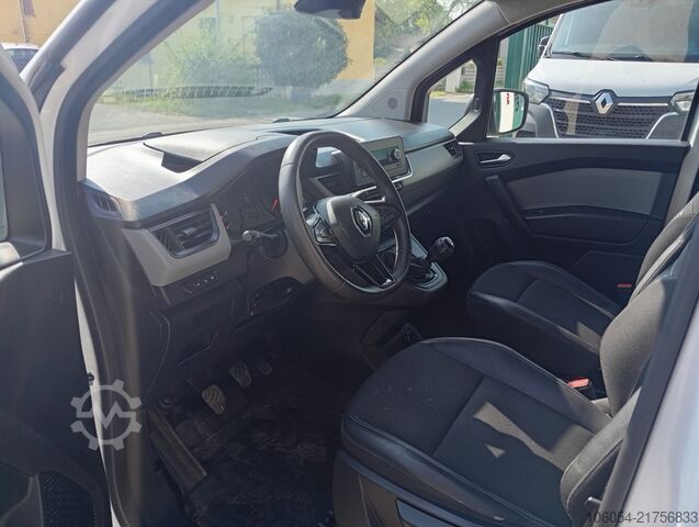 κλειστό βαν Renault Kangoo