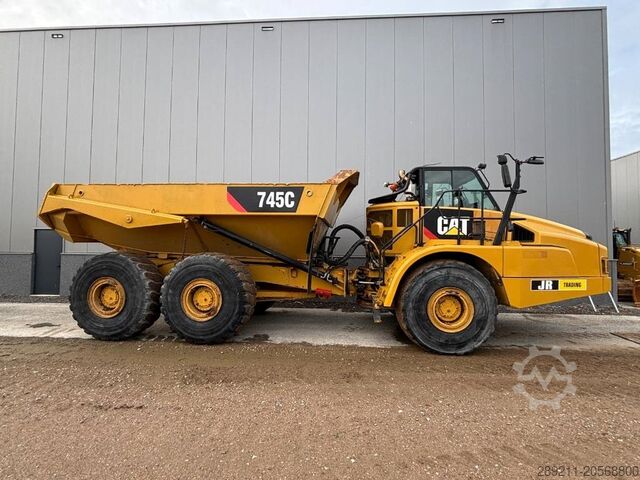 Kiepwagen CAT 745 C