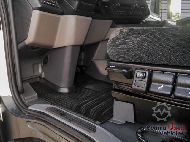 Volume trekker Scania R 460 A4x2EB - SUPER -