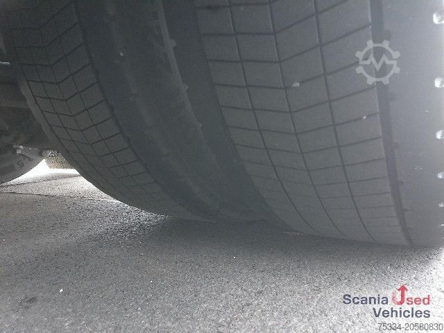 Kamion za prevoz opasnih materija Scania R 460 A4x2EB