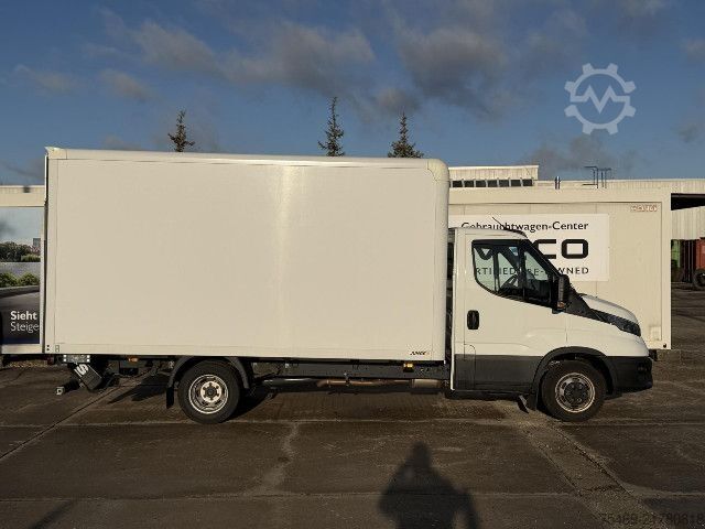 Vrachtwagen met bakwagen IVECO 35C16H Klima, Radio