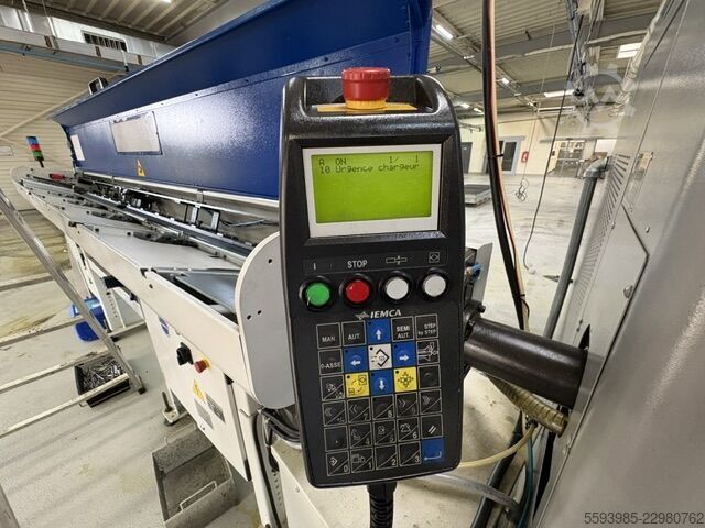 Chargeur de barres IEMCA Boss 552 HD