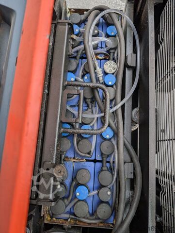 Stohovač palet BT SWE 160L