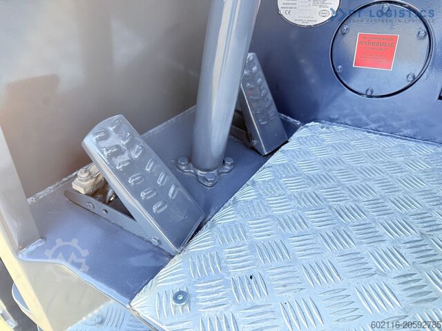 Vierwegheftruck Combilift C2500CB DIESEL TRIPLEX 5500 FREE LIFT