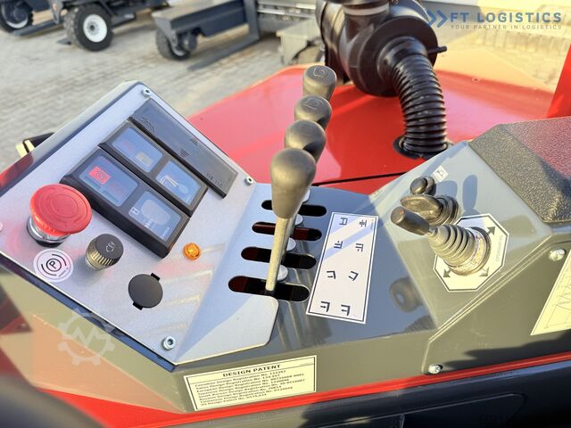 Vierwegheftruck Combilift C3000CB GAS TRIPLEX 4900 FREE-LIFT