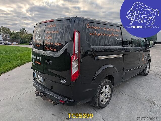 Ford Transit Custom 130 hk 6-personers Ford Transit Custom 130cv 6 places